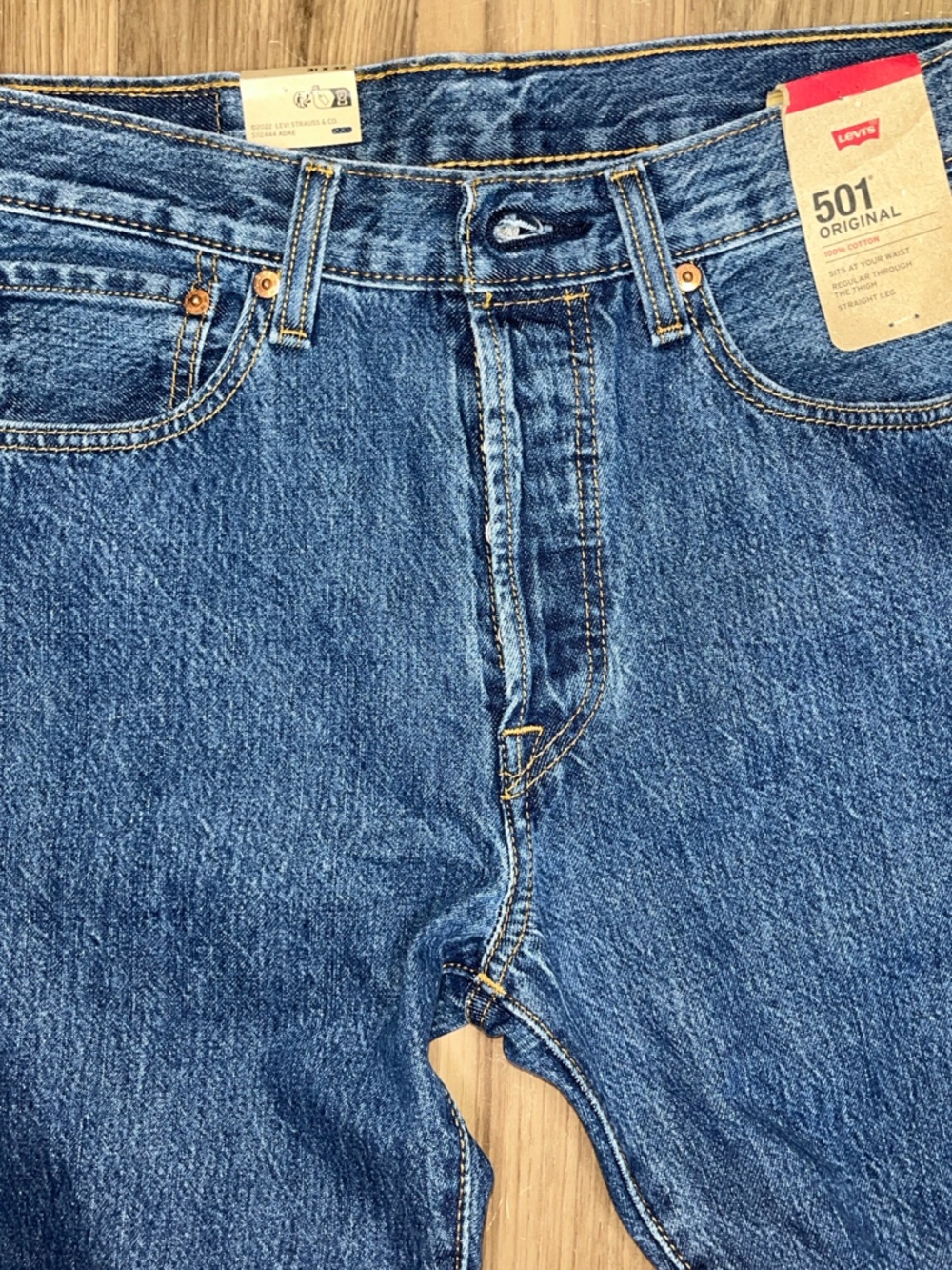 Levi’s 501 Original Straight Leg Button Fly Jeans Medium Blue Denim Men’s 31x32